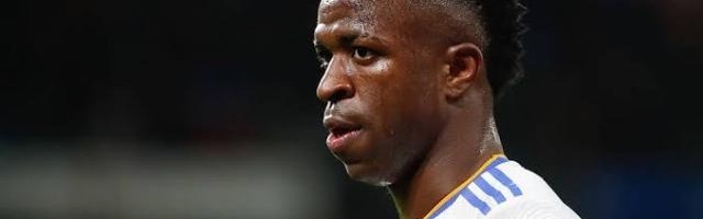 开云官方直播-种族主义是犯罪！卢拉内马尔罗纳尔多声援维尼修斯